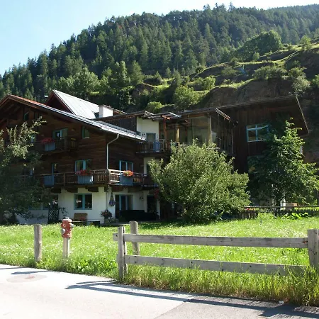 Bauernhof Landhaus Erich *